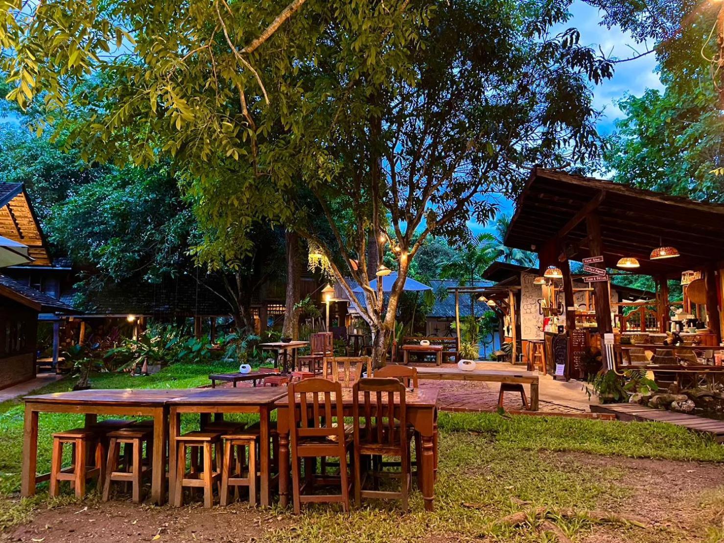 Tongluang Inthanon Homestay โต้งหลวงอินทนนท์โฮมสเตย์ Чом Тхонг Экстерьер фото